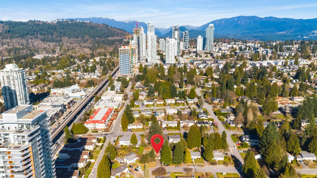 521 Brookmere Avenue - Coquitlam West Single Family Residence for Sale, 5 Bedrooms (R3097578)# - 31