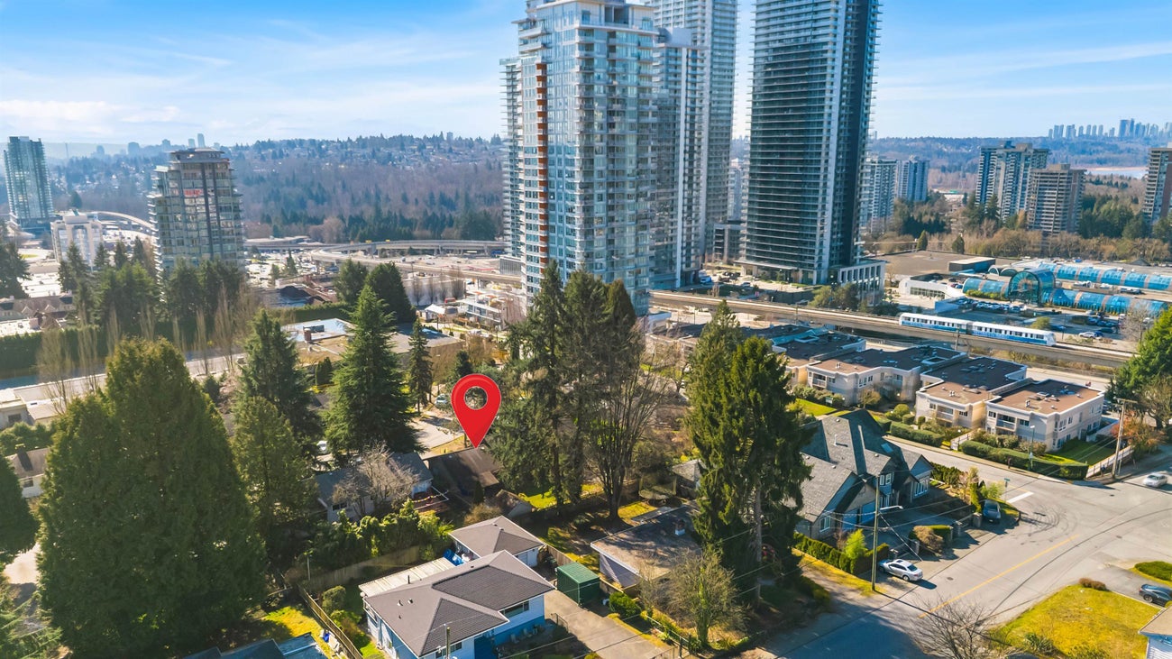 521 Brookmere Avenue - Coquitlam West Single Family Residence for Sale, 5 Bedrooms (R3097578)# - 33