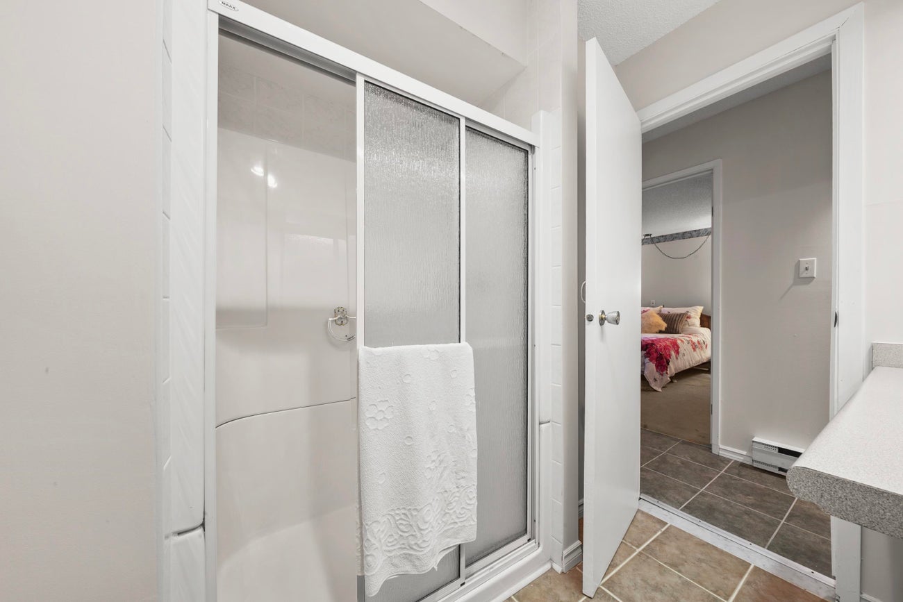 567 Clare Avenue - Sperling-Duthie Other for Sale, 3 Bedrooms (R3097716)# - 18