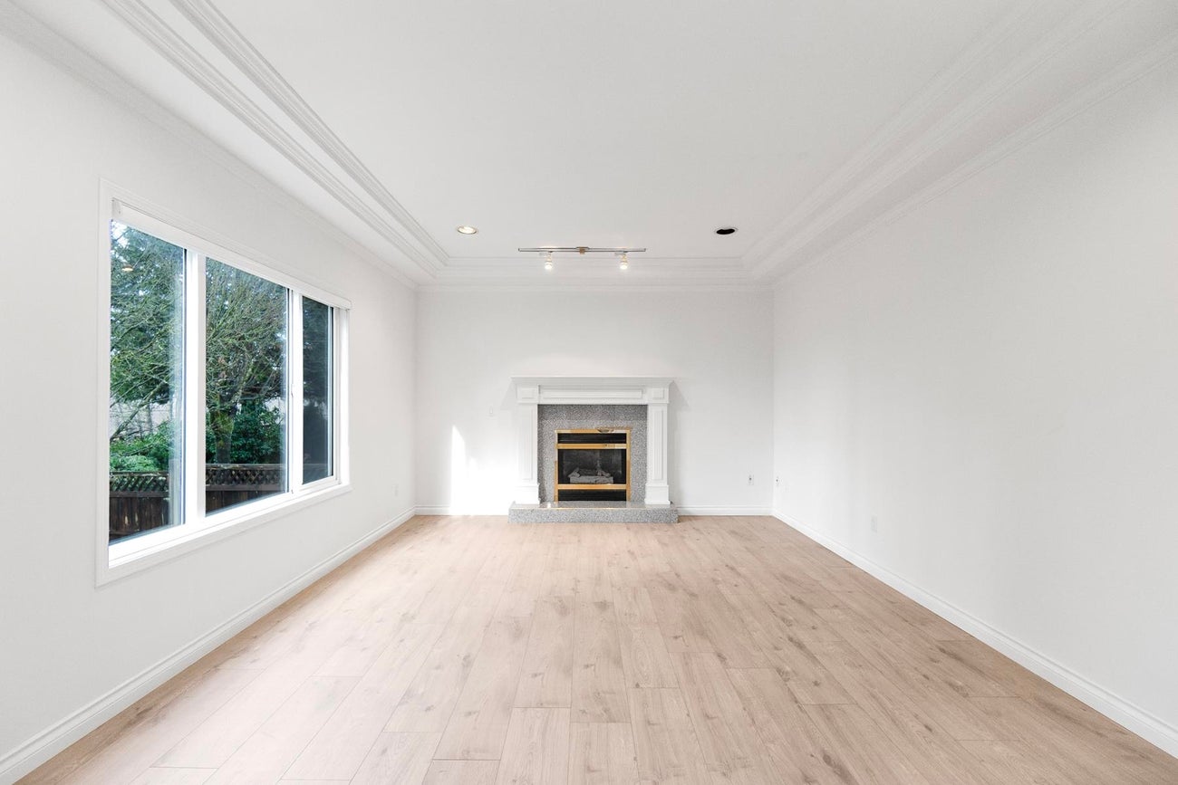 6998 Fielding Court - Government Road single-family-residence for Sale, 8 Bedrooms (R3097785)# - 17