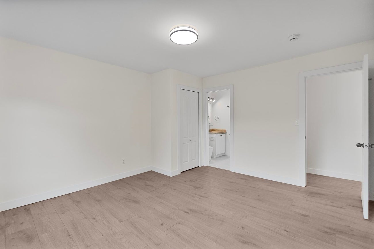 6998 Fielding Court - Government Road Single Family Residence for Sale, 8 Bedrooms (R3097785)# - 31