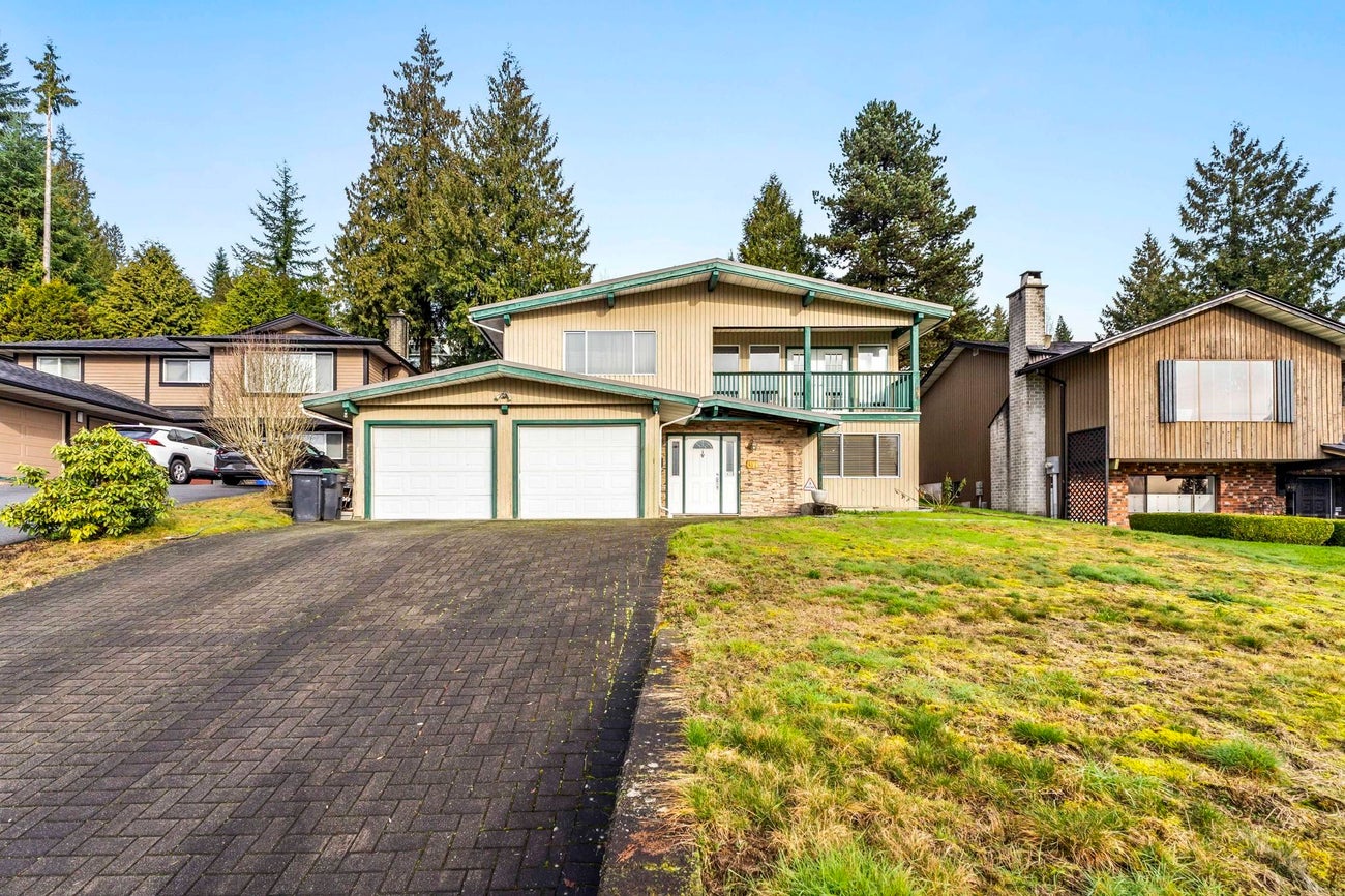317 Gloucester Court - Coquitlam East Single Family Residence for Sale, 4 Bedrooms (R3097866)# - 2