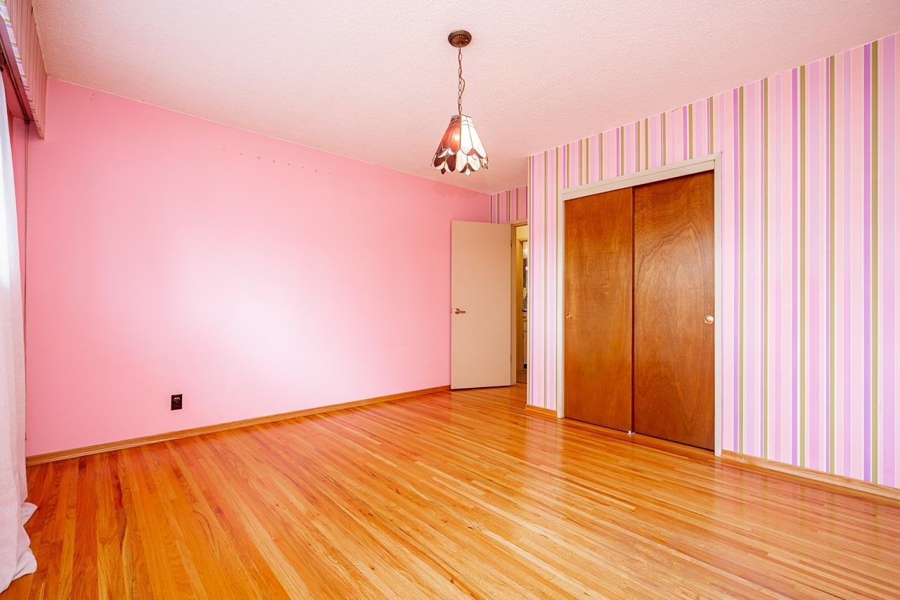 2293 Warrenton Avenue - Central Coquitlam single-family-residence for Sale, 2 Bedrooms (R3098979)# - 17