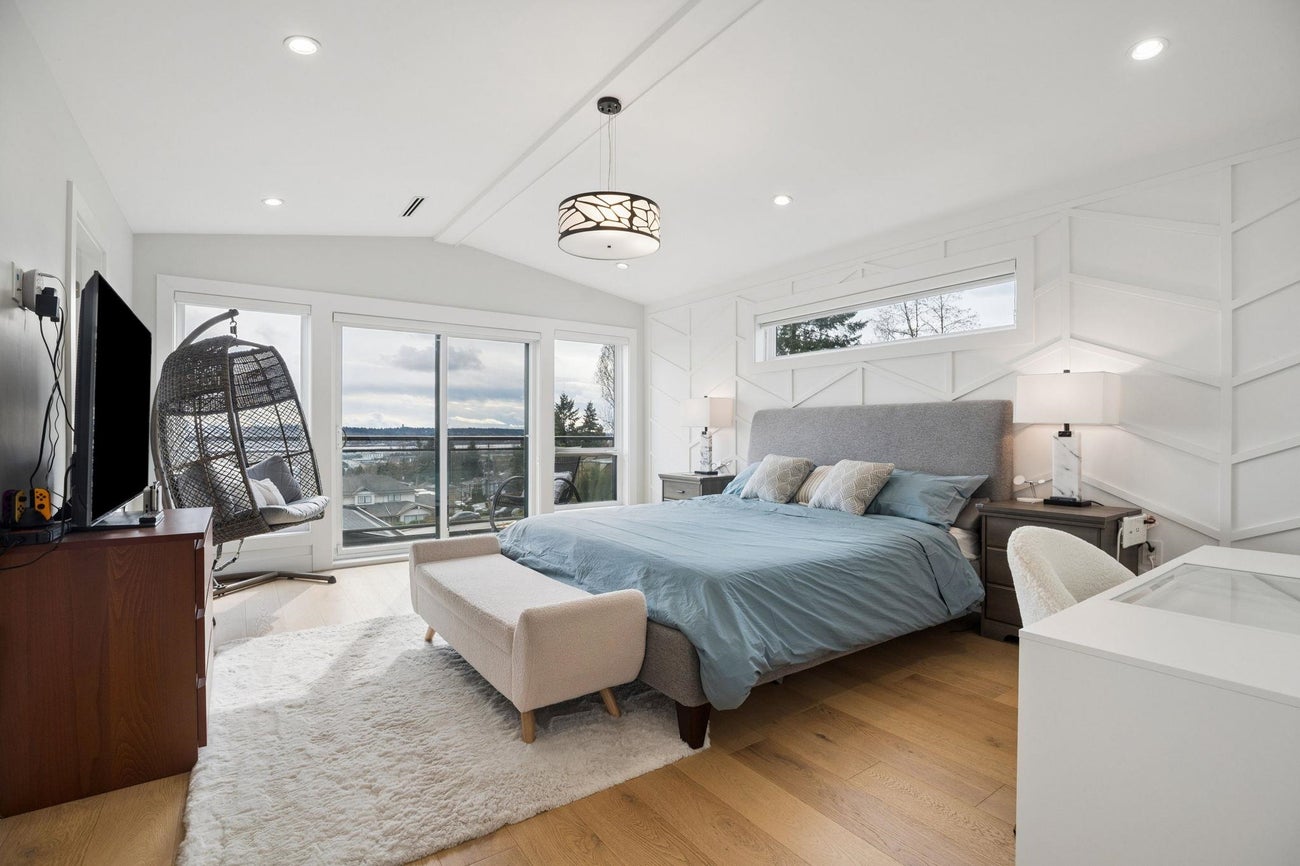 1202A Hammond Avenue - Maillardville Single Family Residence for Sale, 7 Bedrooms (R3099267)# - 12