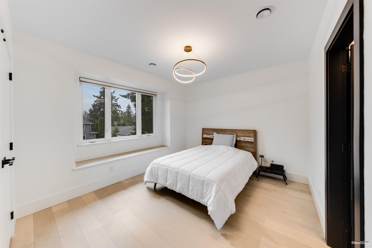 710 Ivy Avenue - Coquitlam West Single Family Residence for Sale, 7 Bedrooms (R3099978)# - 27