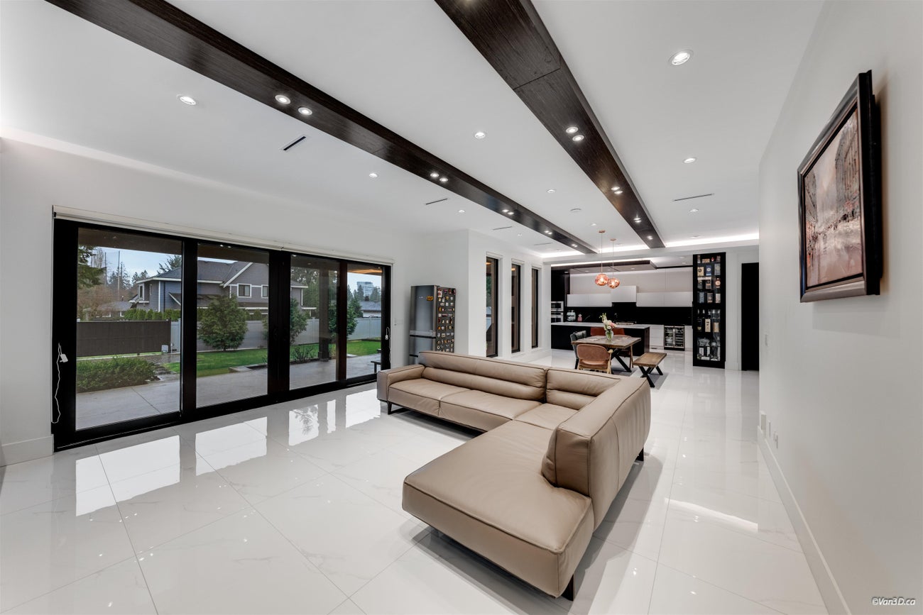 710 Ivy Avenue - Coquitlam West Single Family Residence for Sale, 7 Bedrooms (R3099978)# - 5