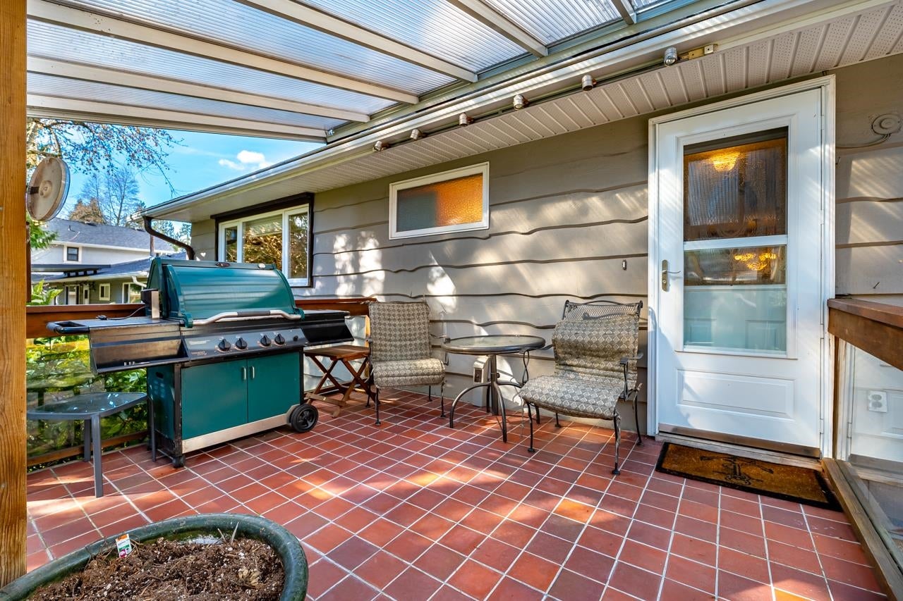 908 Stanton Avenue - Coquitlam West Single Family Residence for Sale, 3 Bedrooms (R3100299)# - 38