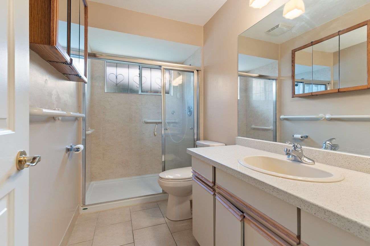 2235 Leclair Drive - Coquitlam East Single Family Residence for Sale, 4 Bedrooms (R3100404)# - 23