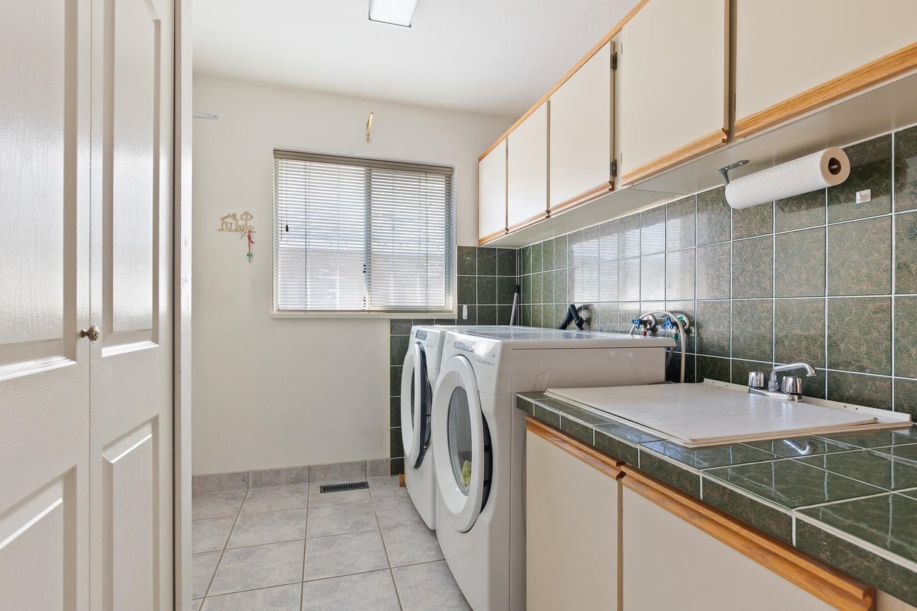 2235 Leclair Drive - Coquitlam East Single Family Residence for Sale, 4 Bedrooms (R3100404)# - 24