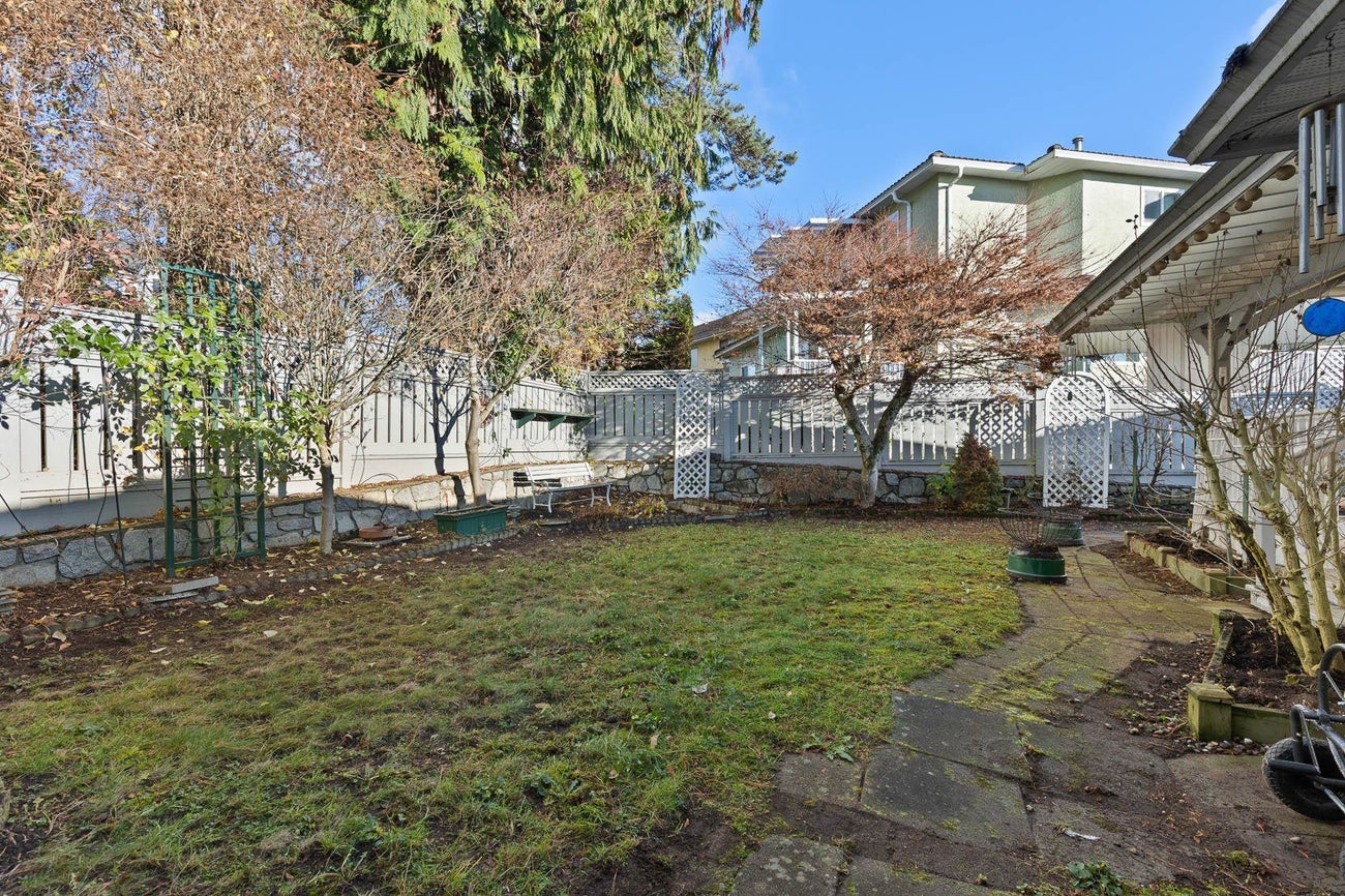 2235 Leclair Drive - Coquitlam East Single Family Residence for Sale, 4 Bedrooms (R3100404)# - 28