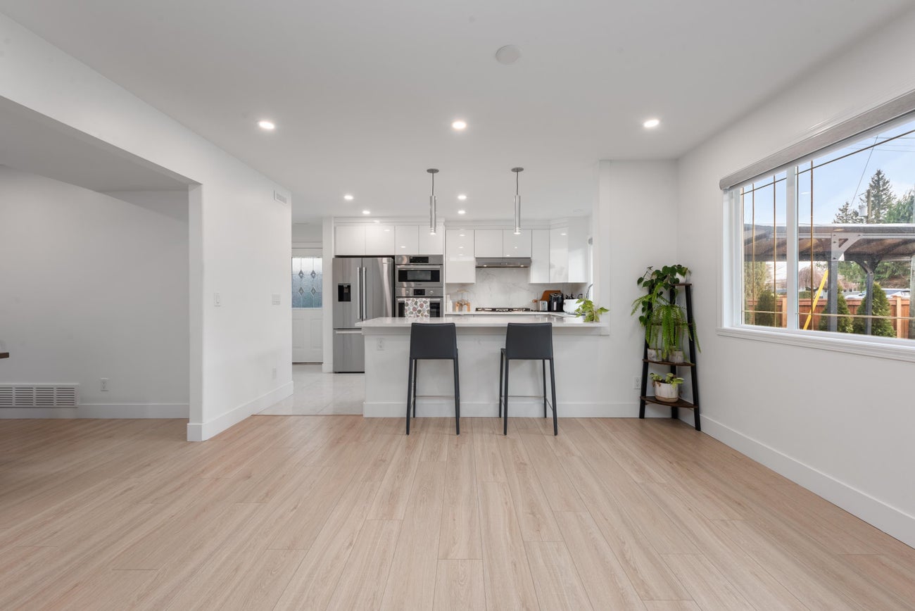 103 - 1334 Charland Avenue - Central Coquitlam Single Family Residence for Sale, 5 Bedrooms (R3100680)# - 4