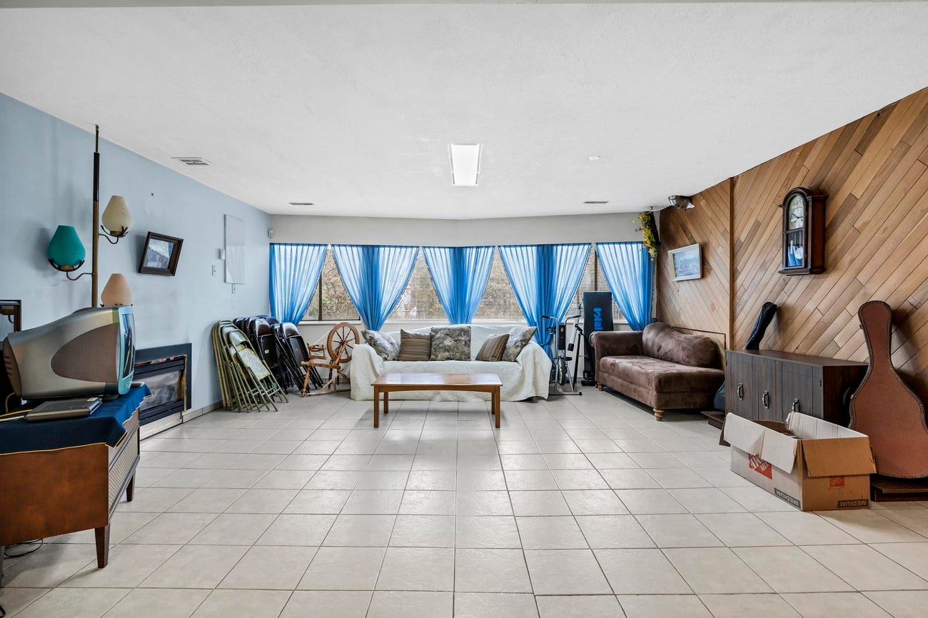 7615 Lawrence Drive - Montecito Single Family Residence for Sale, 4 Bedrooms (R3100725)# - 30