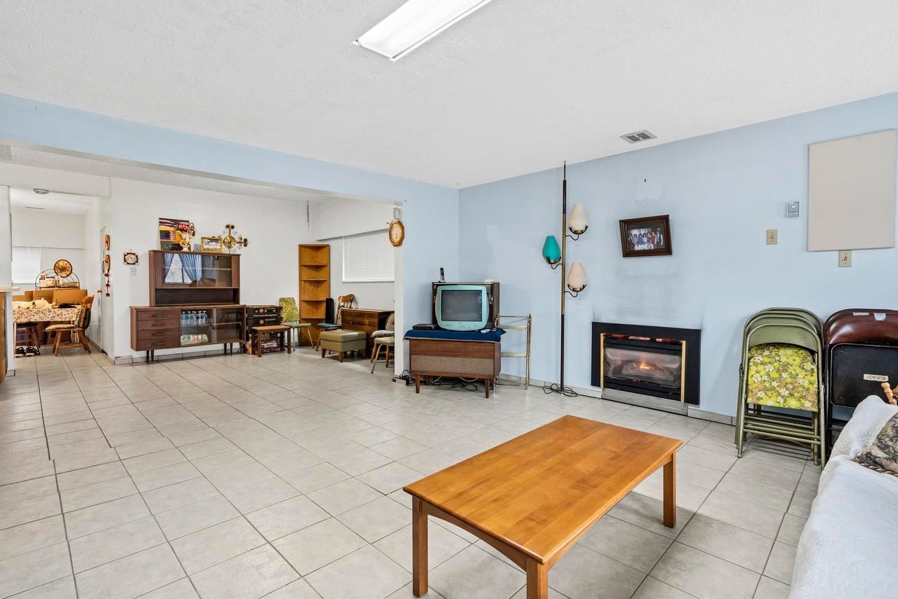 7615 Lawrence Drive - Montecito single-family-residence for Sale, 4 Bedrooms (R3100725)# - 32