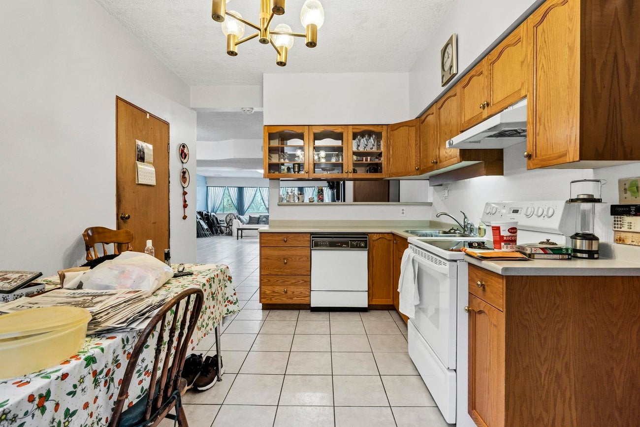 7615 Lawrence Drive - Montecito Single Family Residence for Sale, 4 Bedrooms (R3100725)# - 34