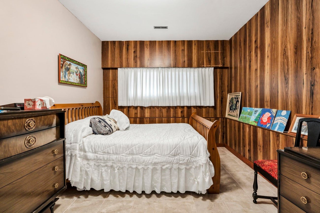 7615 Lawrence Drive - Montecito Single Family Residence for Sale, 4 Bedrooms (R3100725)# - 35