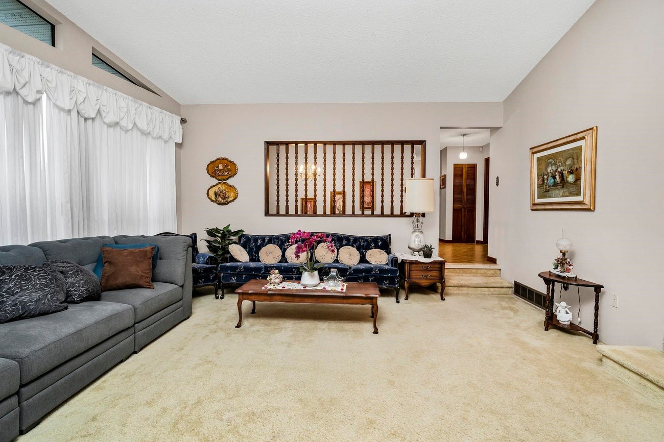 7615 Lawrence Drive - Montecito Single Family Residence for Sale, 4 Bedrooms (R3100725)# - 7