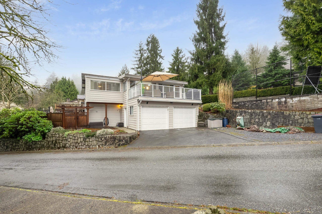 304 Dartmoor Drive - Coquitlam East Single Family Residence for Sale, 4 Bedrooms (R3100831)# - 30