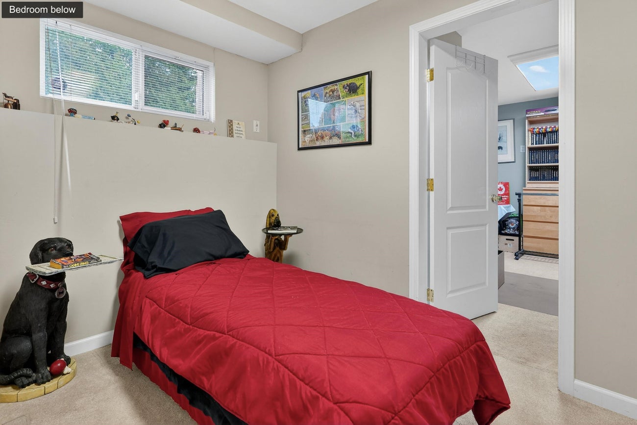 2120 Como Lake Avenue - Central Coquitlam Single Family Residence for Sale, 5 Bedrooms (R3100936)# - 27