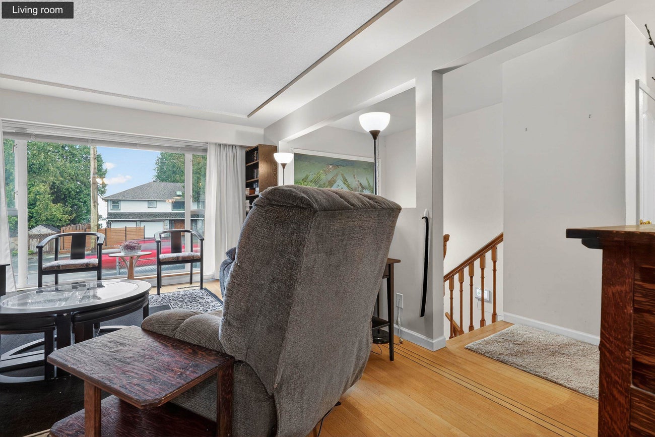 2120 Como Lake Avenue - Central Coquitlam single-family-residence for Sale, 5 Bedrooms (R3100936)# - 7