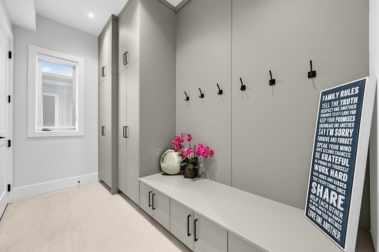 821 Prospect Street - Harbour Place Single Family Residence for Sale, 8 Bedrooms (R3100974)# - 10