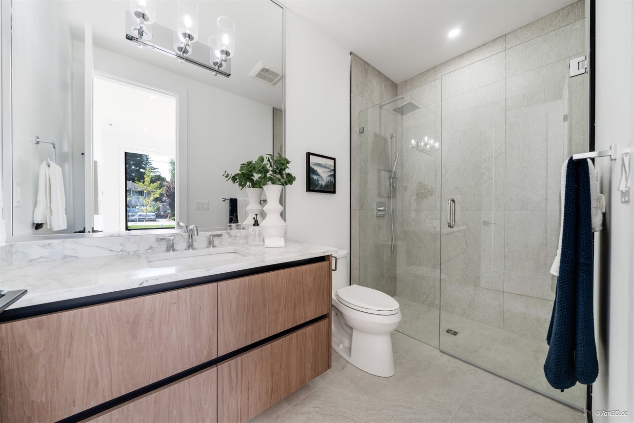 817 Cornell Avenue - Coquitlam West Single Family Residence for Sale, 8 Bedrooms (R3101336)# - 7