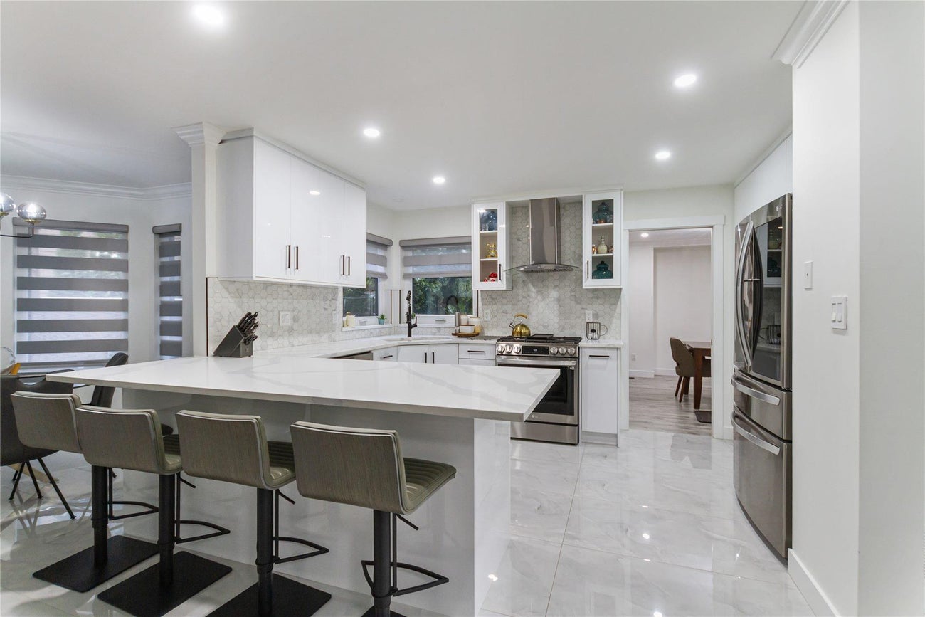 2799 Mara Drive - Coquitlam East Single Family Residence for Sale, 6 Bedrooms (R3101587)# - 6