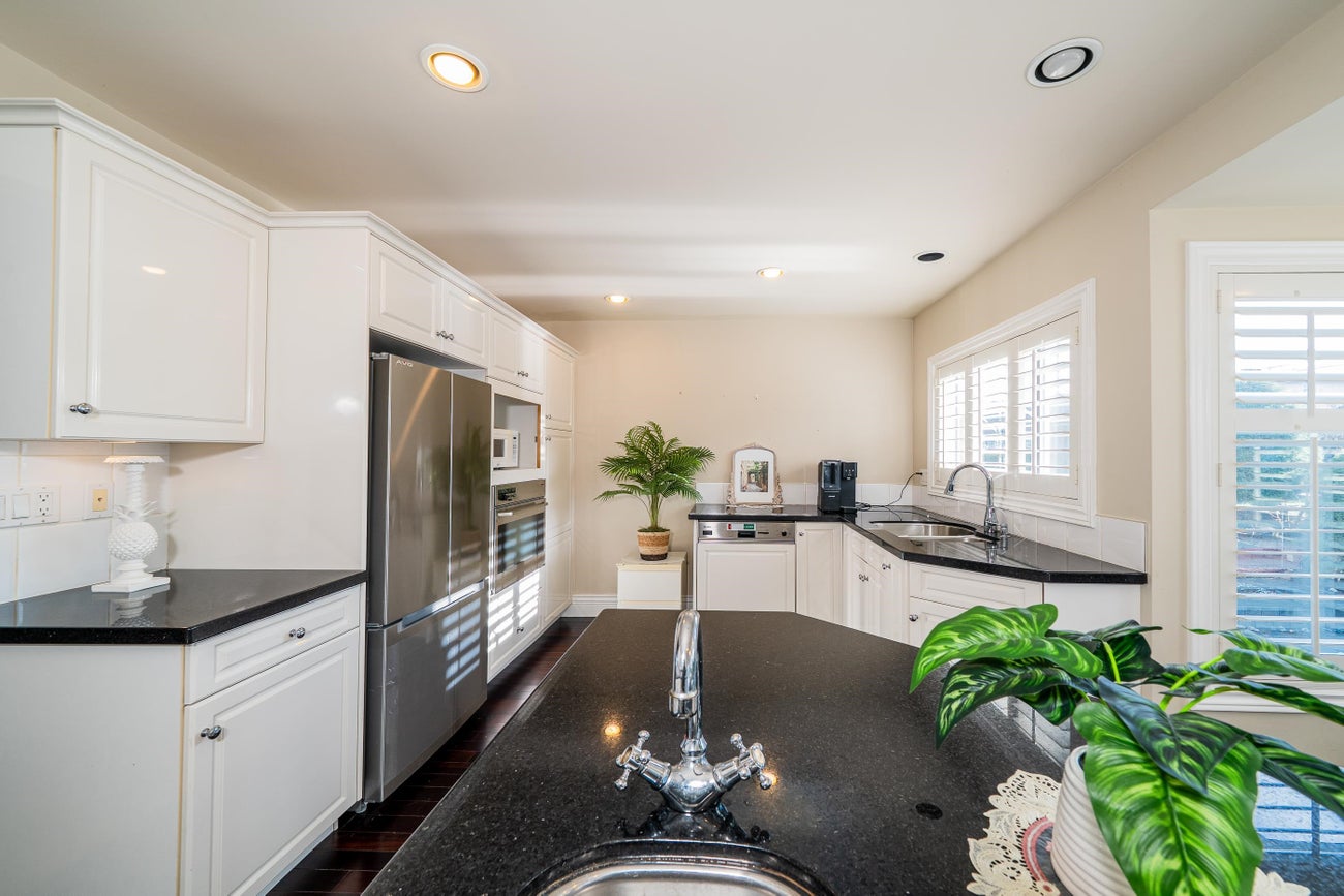 4824 Fairlawn Drive - Brentwood Park Single Family Residence for Sale, 6 Bedrooms (R3101604)# - 9