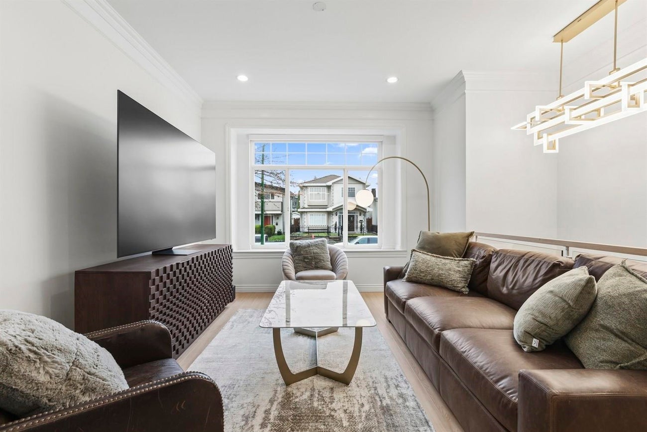 4465 Cambridge Street - Vancouver Heights Single Family Residence for Sale, 5 Bedrooms (R3101683)# - 4