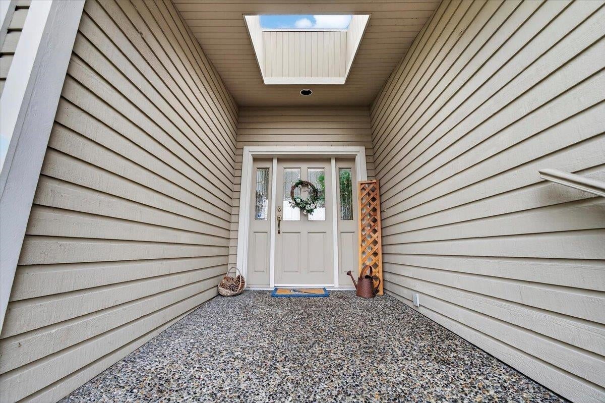 1841 Walnut Crescent - Central Coquitlam single-family-residence for Sale, 3 Bedrooms (R3102021)# - 3