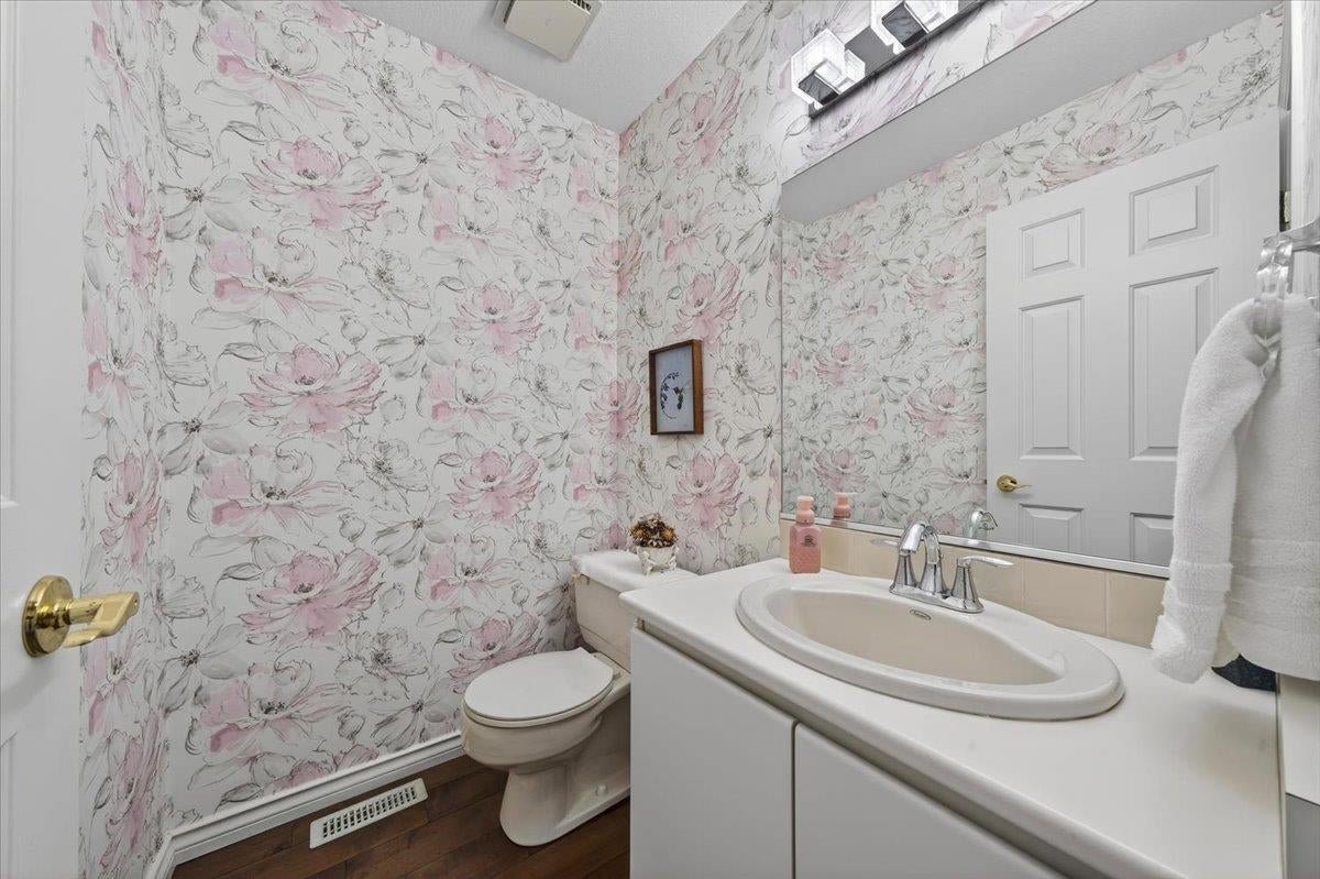 1841 Walnut Crescent - Central Coquitlam single-family-residence for Sale, 3 Bedrooms (R3102021)# - 9