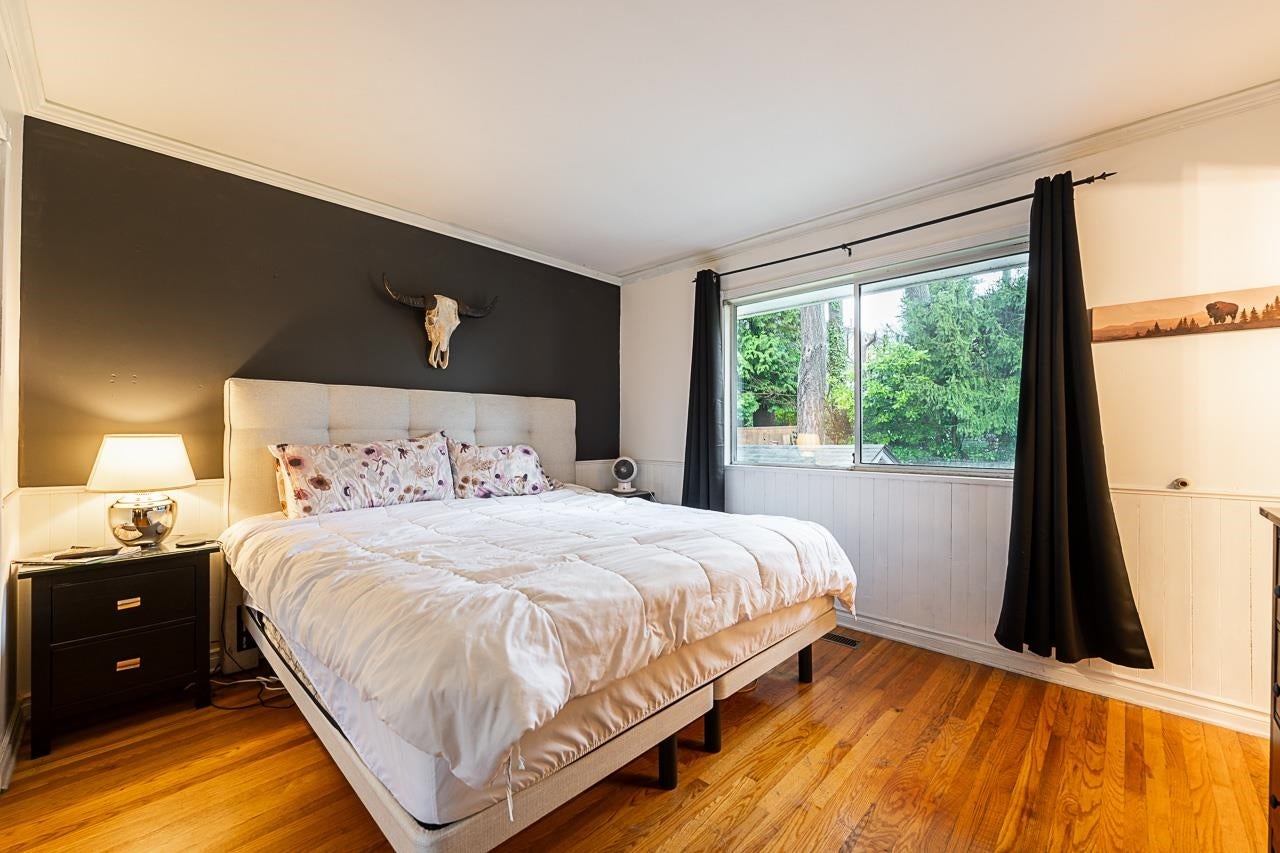 635 Midvale Street - Central Coquitlam Single Family Residence for Sale, 5 Bedrooms (R3102167)# - 11