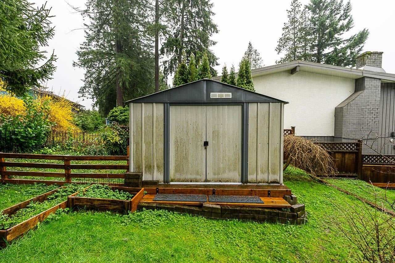 635 Midvale Street - Central Coquitlam Single Family Residence for Sale, 5 Bedrooms (R3102167)# - 14