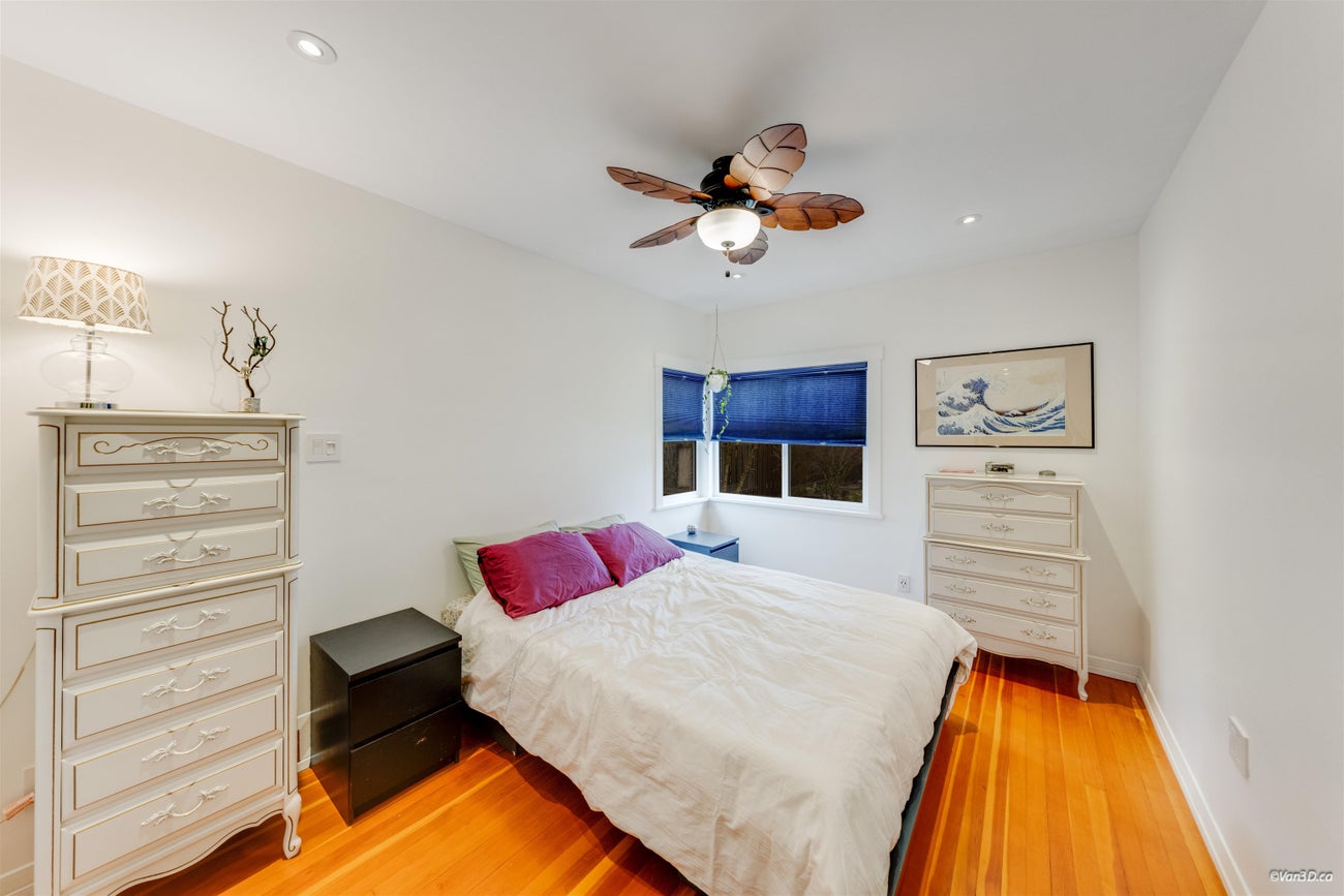 3726 Trinity Street - Vancouver Heights Single Family Residence for Sale, 4 Bedrooms (R3102451)# - 13