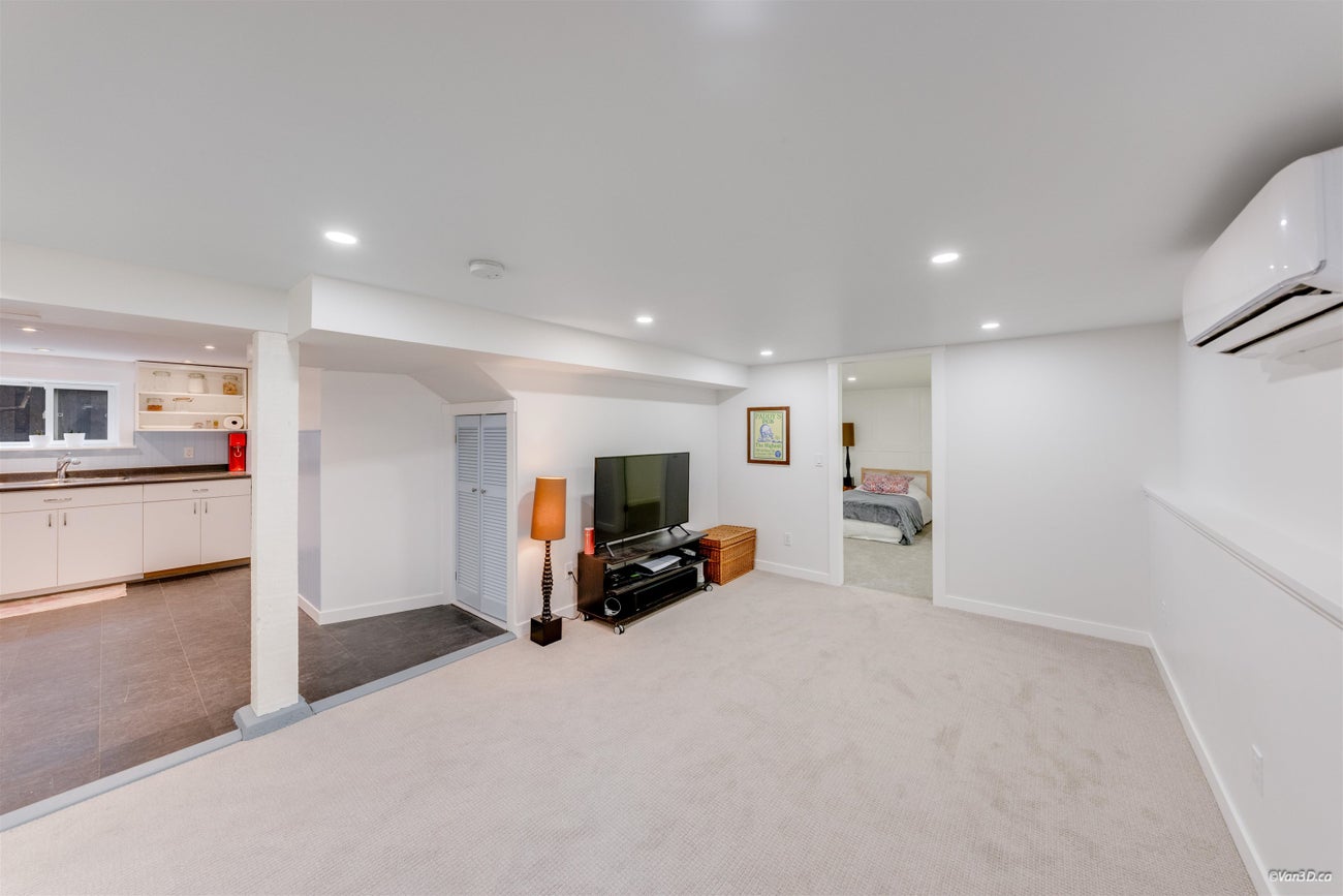 3726 Trinity Street - Vancouver Heights Single Family Residence for Sale, 4 Bedrooms (R3102451)# - 17