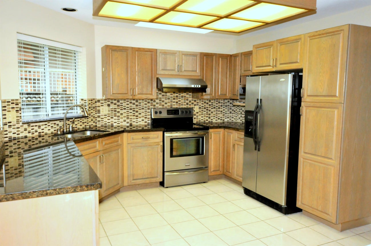 6823 Grant Place - Sperling-Duthie Single Family Residence for Sale, 5 Bedrooms (R3102506)# - 6