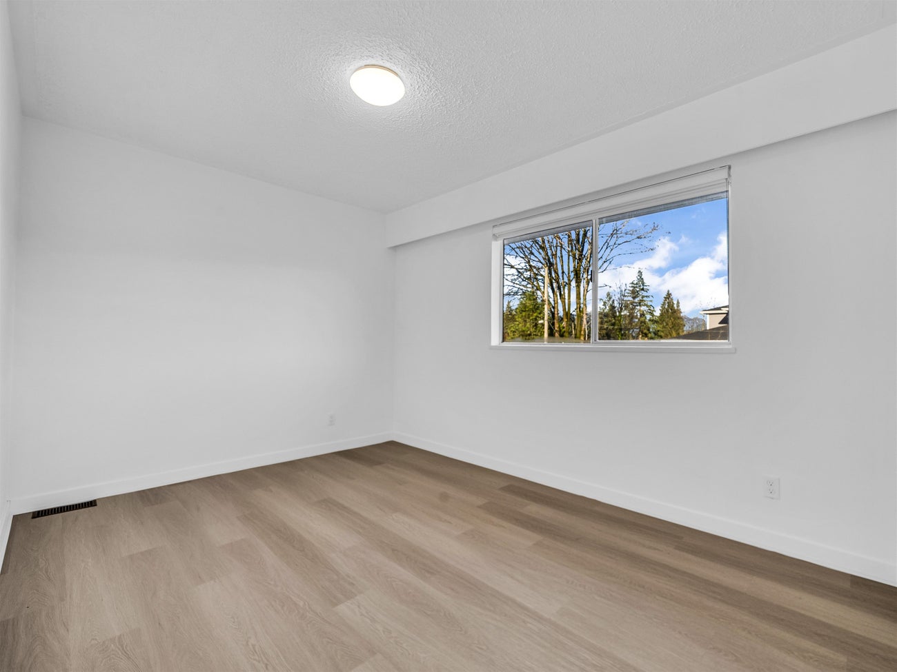 1640 Spray Avenue - Harbour Place Single Family Residence for Sale, 3 Bedrooms (R3102747)# - 9