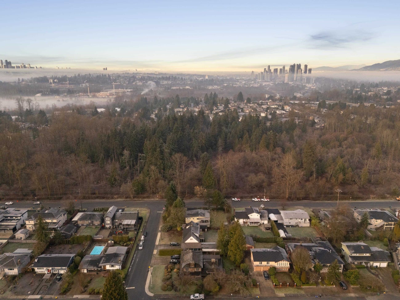 7389 Kraft Crescent - Government Road Single Family Residence for Sale, 4 Bedrooms (R3102763)# - 11