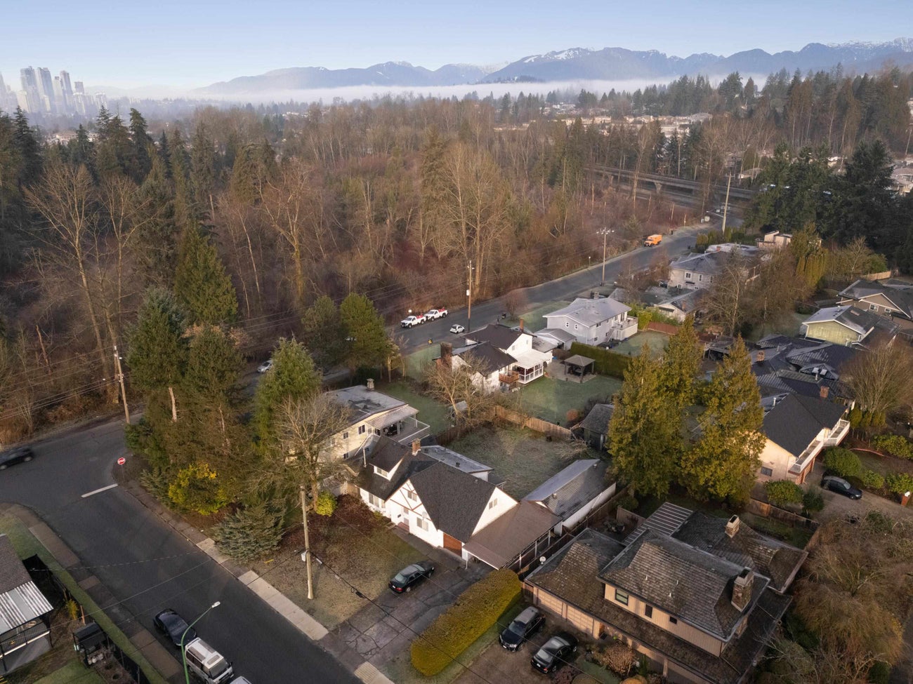 7389 Kraft Crescent - Government Road Single Family Residence for Sale, 4 Bedrooms (R3102763)# - 9