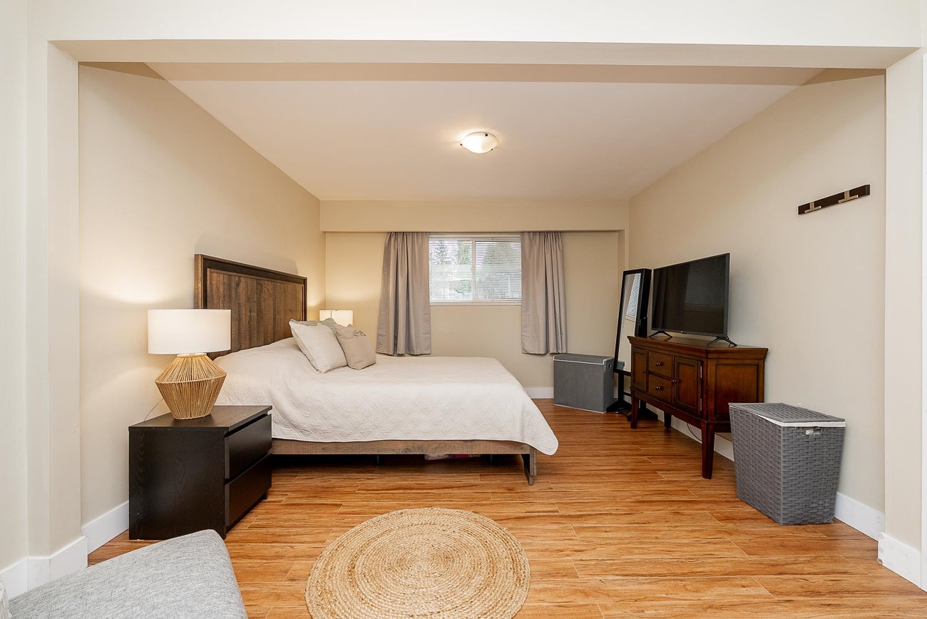 1771 Rideau Avenue - Central Coquitlam Single Family Residence for Sale, 3 Bedrooms (R3102983)# - 15
