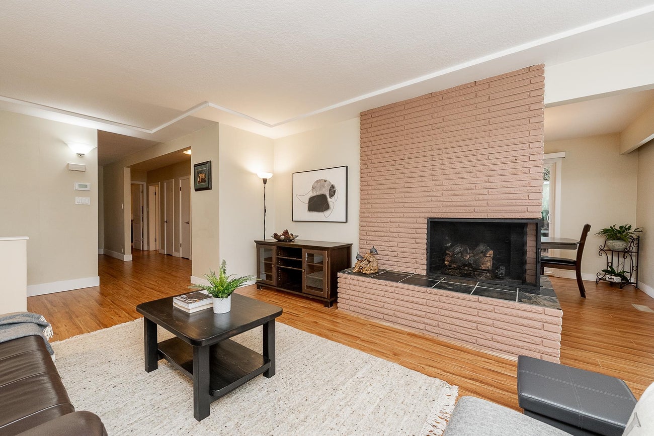 1771 Rideau Avenue - Central Coquitlam Single Family Residence for Sale, 3 Bedrooms (R3102983)# - 1
