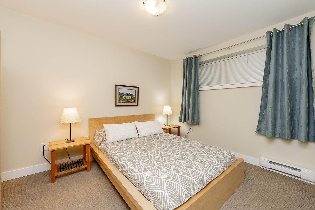 1771 Rideau Avenue - Central Coquitlam Single Family Residence for Sale, 3 Bedrooms (R3102983)# - 23