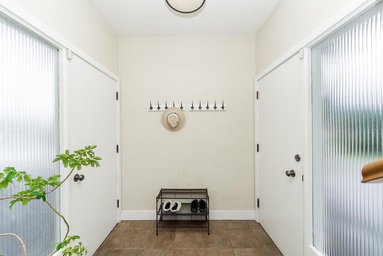 1771 Rideau Avenue - Central Coquitlam Single Family Residence for Sale, 3 Bedrooms (R3102983)# - 25