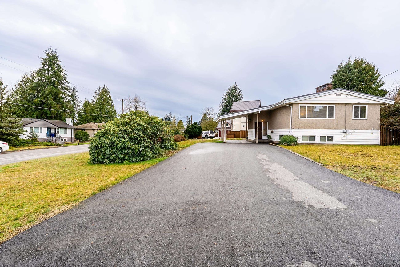 1771 Rideau Avenue - Central Coquitlam Single Family Residence for Sale, 3 Bedrooms (R3102983)# - 33