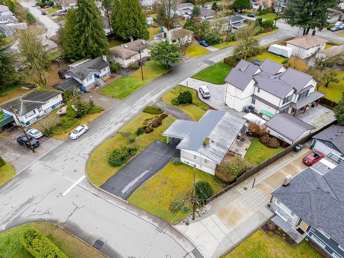 1771 Rideau Avenue - Central Coquitlam Single Family Residence for Sale, 3 Bedrooms (R3102983)# - 36
