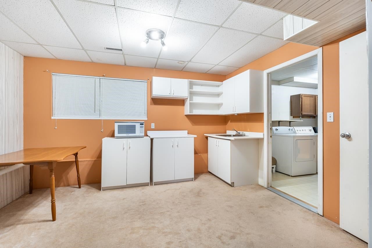 1632 Como Lake Avenue - Central Coquitlam Single Family Residence for Sale, 4 Bedrooms (R3103026)# - 30