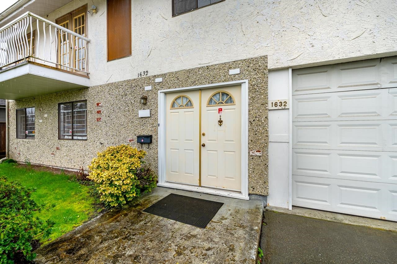 1632 Como Lake Avenue - Central Coquitlam Single Family Residence for Sale, 4 Bedrooms (R3103026)# - 39