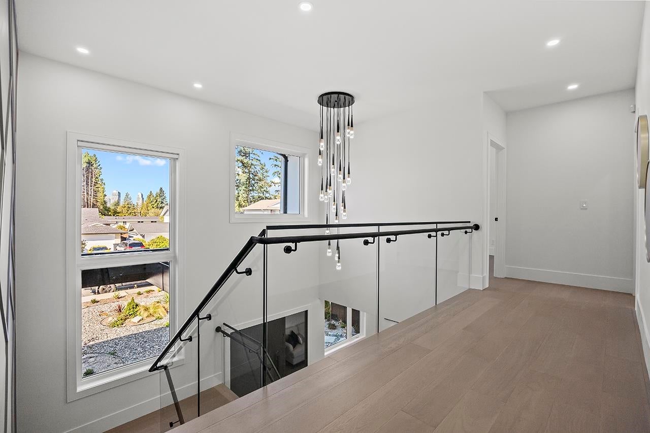 687 Folsom Street - Central Coquitlam Single Family Residence for Sale, 7 Bedrooms (R3103033)# - 24