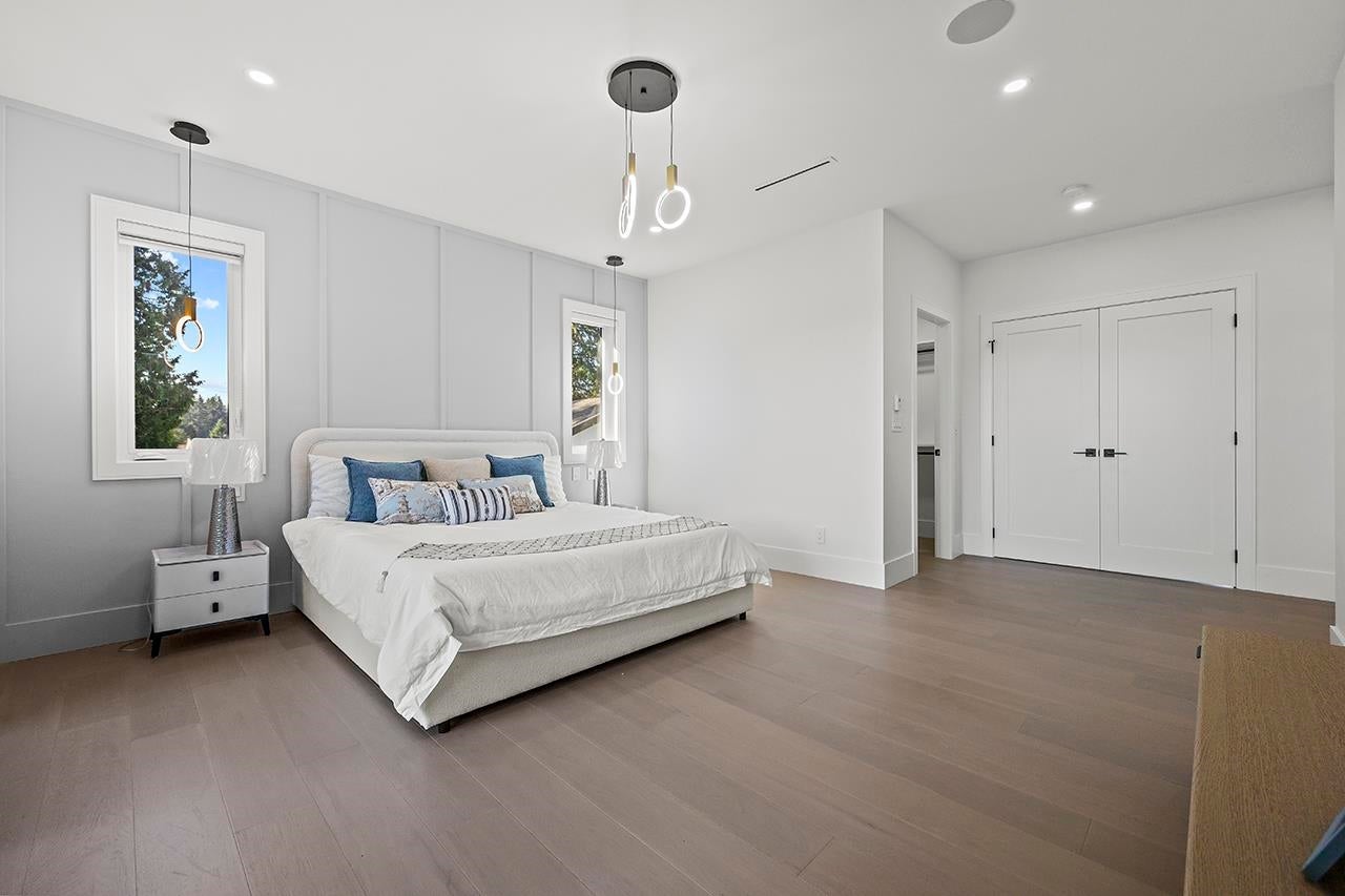 687 Folsom Street - Central Coquitlam Single Family Residence for Sale, 7 Bedrooms (R3103033)# - 25 687 Folsom Street - Central Coquitlam Single Family Residence for Sale, 7 Bedrooms (R3103033)# - 25