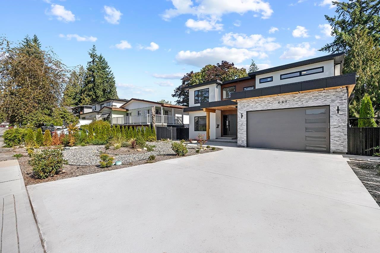 687 Folsom Street - Central Coquitlam Single Family Residence for Sale, 7 Bedrooms (R3103033)# - 2