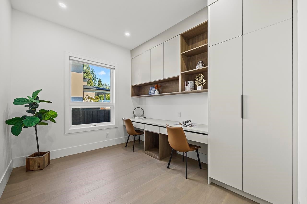 687 Folsom Street - Central Coquitlam Single Family Residence for Sale, 7 Bedrooms (R3103033)# - 8 687 Folsom Street - Central Coquitlam Single Family Residence for Sale, 7 Bedrooms (R3103033)# - 8